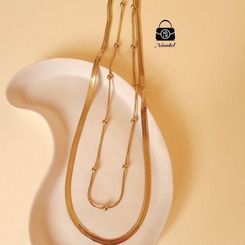 زیور آلات گردنبند و گوشواره