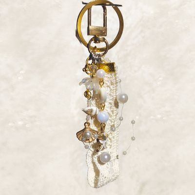 اکسسوری و آویز مرواریدی ستاره دریایی سفید