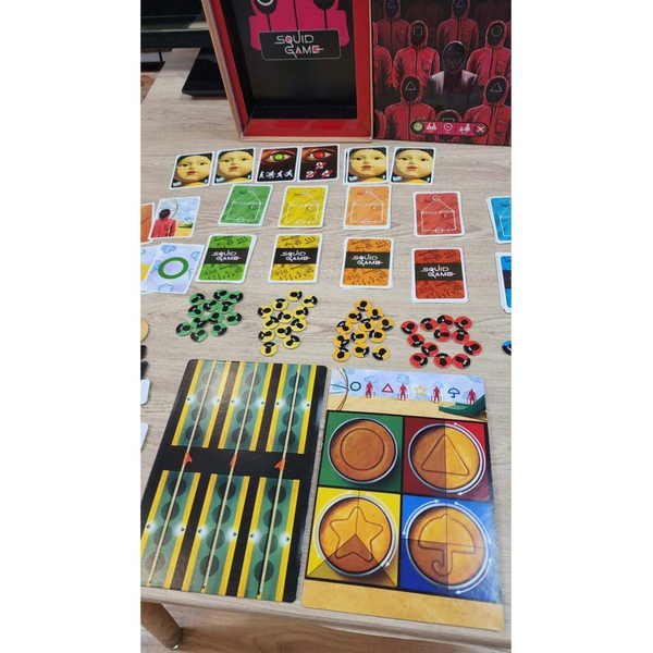 بازی مرکب اسکویید گیم Squid Game: The Board Game