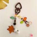 جاکلیدی و آویز پاییز و قهوه استارباکس