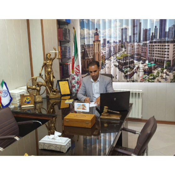 مشاوره رایگان حقوقی با وکیل پایه یک دادگستری