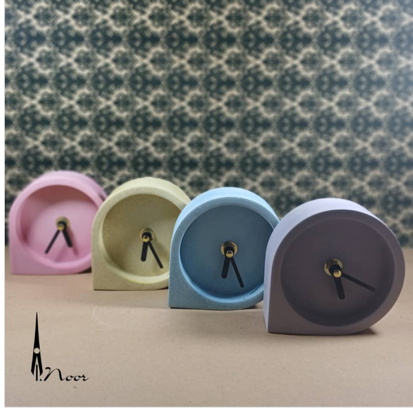 ساعت طرح قطره