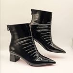 بوت ورنی پاشنه دار چین دار