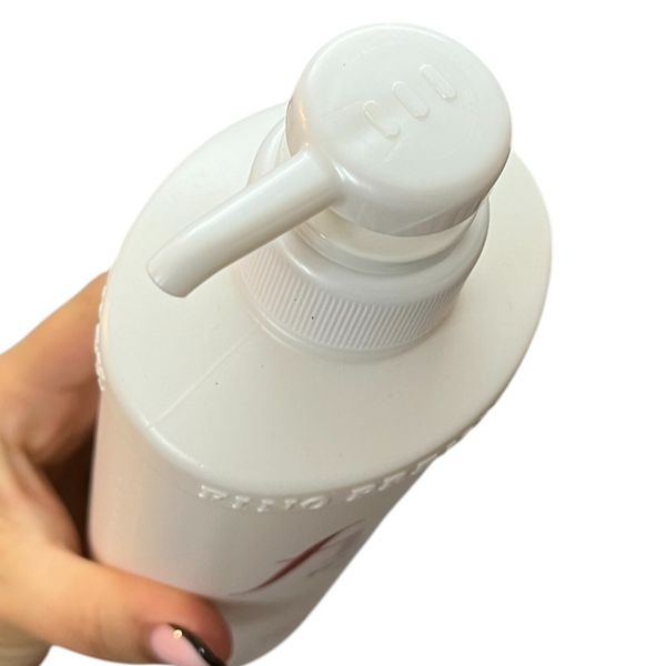 شامپو فینو مدل پریمیوم تاچ حجم 550 میلیلیتر