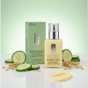 لوسیون آبرسان و مرطوب‌کننده دراماتیکالی دیفرنت کلینیک (مدل +Lotion) | مخصوص پوست خشک و مختلط | 125 میل