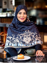 روسری ابریشم توییل کجراه قواره 140 مدل لاجورد