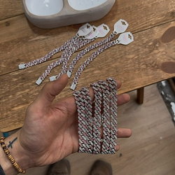 دستبند تمام نگین