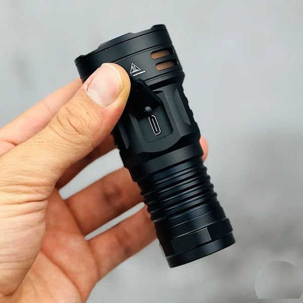 چراغ قوه پلیسی یامائو YEMAO YM-F71X