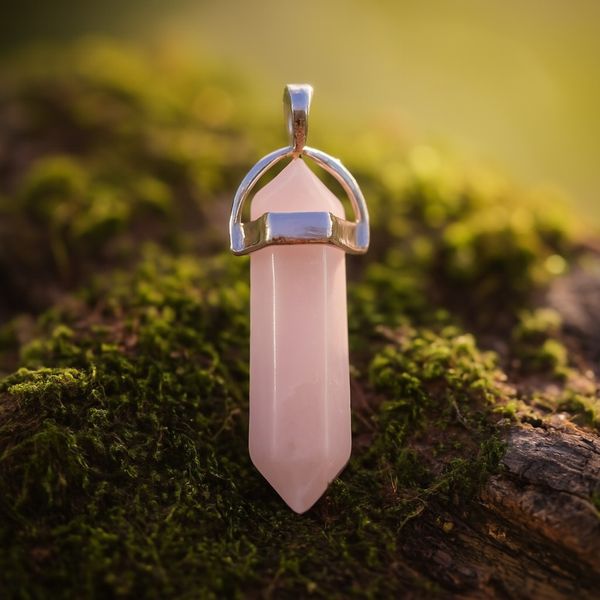 سنگ کوارتز صورتی