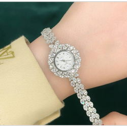 ساعت نقره زنانه طرح اشک