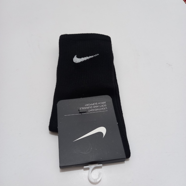 جوراب ساق بلند نایک (مشکی و سفید)