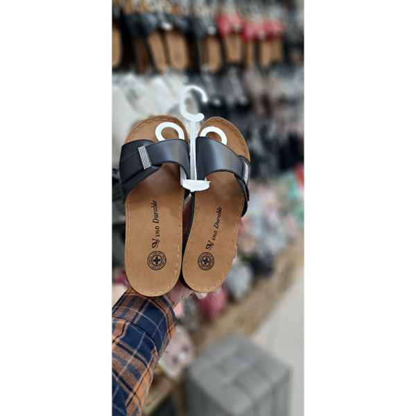 دمپایی زنانه