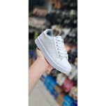 ونس آدیداس بوراک