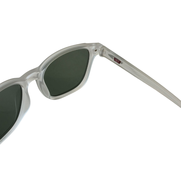 عینک آفتابی مردانه OAKLEY فریم شفاف 22-106