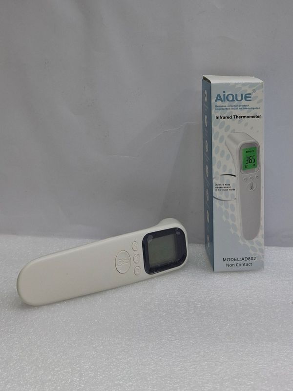 دماسنج دیجیتالی لیزری Aique مدل AD802 بدون تماس