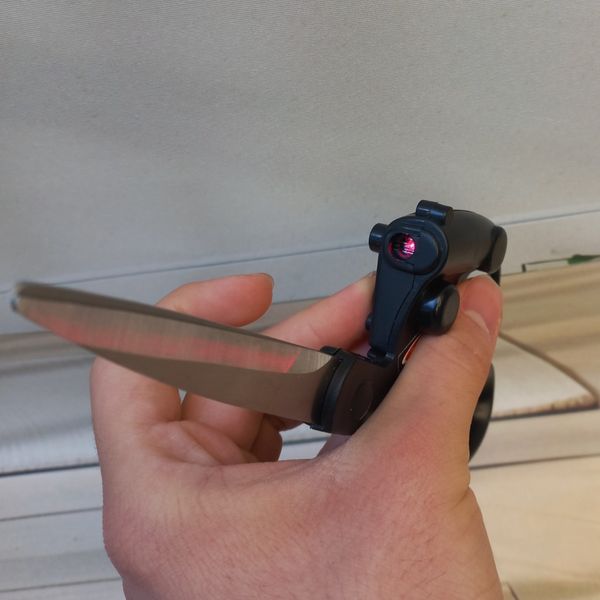 قیچی خیاطی لیزری Laser Scissors