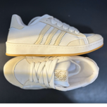 کفش ونسHello Kitty Classic