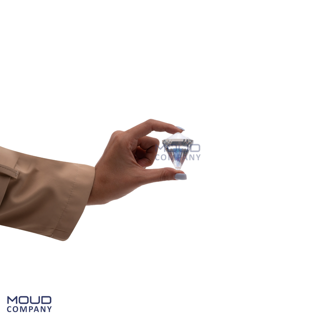 کریستال الماس3 بی رنگ (موعود)