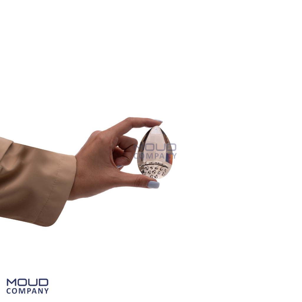 کریستال زیر نگین شام (موعود)