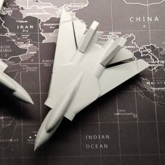 جنگنده F-14 تامکت بال متحرک بزرگ