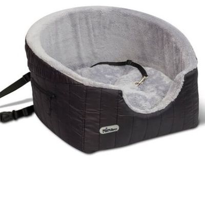 کریر ماشین و جای خواب نیناپت