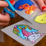 استیکر حرارتی لبوبو یا برچسب اتویی لباس طرح لبوبو و اژدها