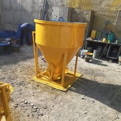 باکت بتن ریزی 750 لیتری زیر اهرمی