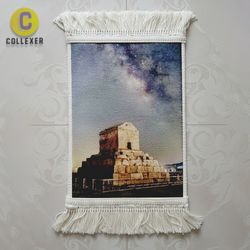 تابلو فرش ایرانی تاریخی طرح آرامگاه پادشاه کوروش بزرگ - کد 03