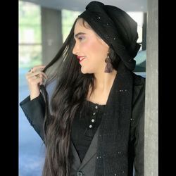 گوشواره قهوه ای گل مخمل و منگوله