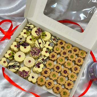 شیرینی عید مخلوط _ 1کیلو و 200 گرم