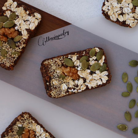 گرانولا بار