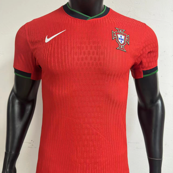کیت پلیری اول پرتغال 23-24