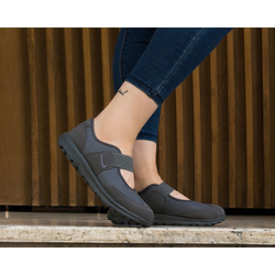 کفش طبی اسپرت آی تک مدل عروسکی