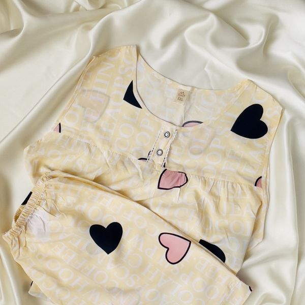 ست راحتی خانگی تاپ شلوارک قلبی