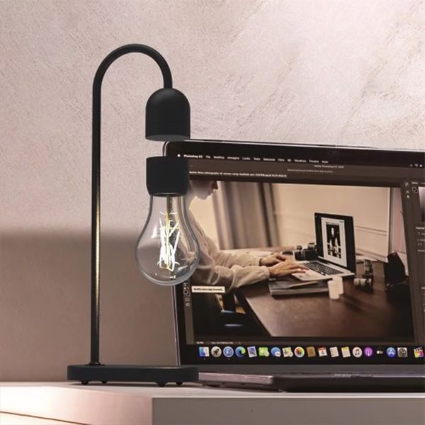 چراغ خواب معلق