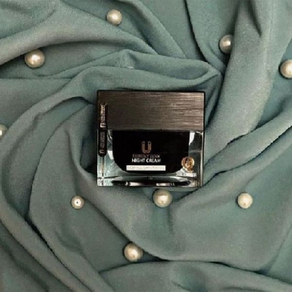 کرم ضد چروک شب لاکچری کوین مدل گلیسرین