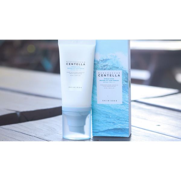 کرم ضد آفتاب بدون رنگ سنتلا، 50 SPF، مدل 1004، مناسب پوست حساس، نرمال و خشک و حجم 50 میلیلیتر، محافظت کننده در برابر اشعه UVA و