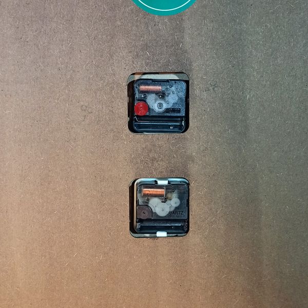 ساعت دیواری شوبرت مدل 6774*368