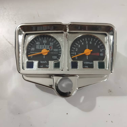 کیلومتر دکوری استیل و طلایی