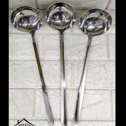 ملاقه استیل سایز بزرگ