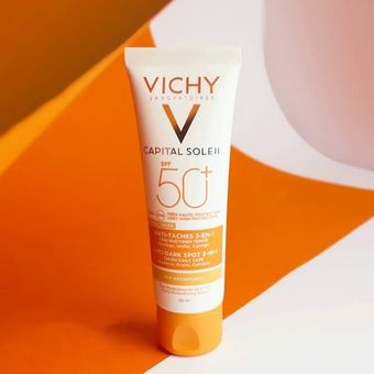 ضدآفتاب رنگی ضدلک زنانه مردانه ویشی Vichy اورجینال