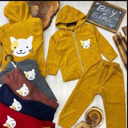 سویشرت شلوار مخمل کبریتی مناسب دوسال