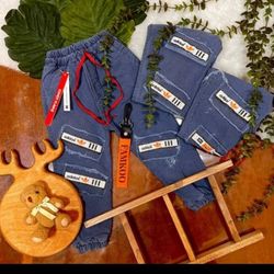 شلوار لی بچه گانه مناسب دوسال تا چهارسال