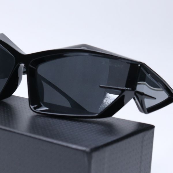 عینک برند GIVENCHY کد 181385