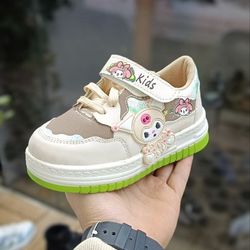 کفش اسپرت چسبی بندی بچه گانه طرح کرومی