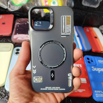 کاور قاب آیفون 12 و12pro مدل مگ سیف so cool