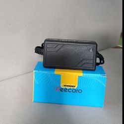 آداپتور 12 ولت 2 آمپر مدل P1202,Beecaro