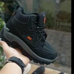 کفش جاکس ساقدار بچه گانه مشکی