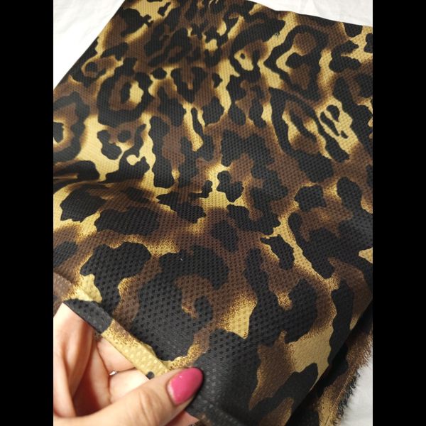 روسری زنانه پلنگی قواره 140