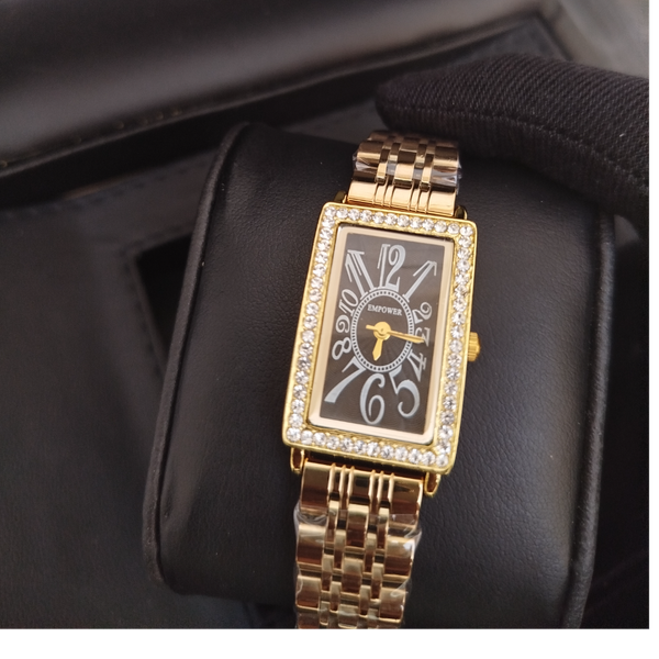 ساعت زنانه امپاور قفل پروانه ای(پس کرایه)